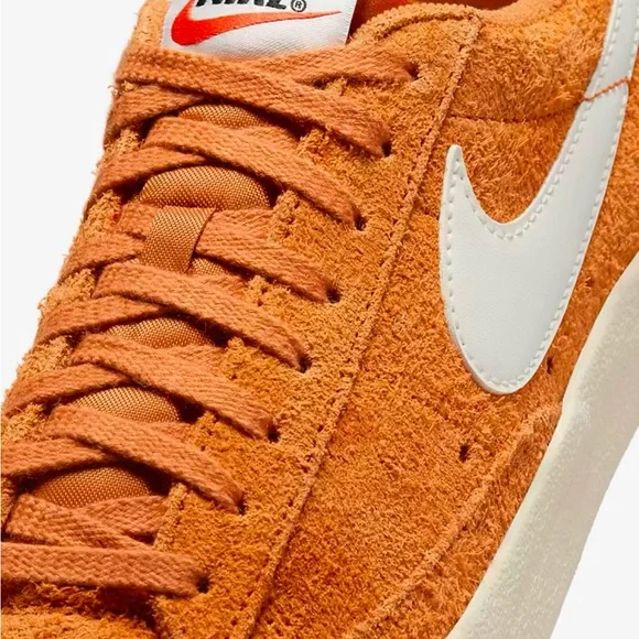 New in box! Nike women blazer low 77 sneaker